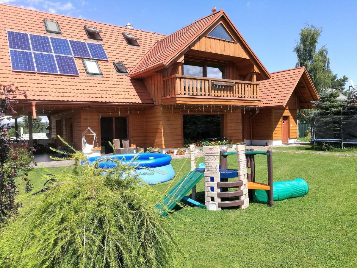 Holiday Home Holiday Raj Bešeňová Exteriér fotografie